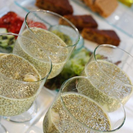 Ecoverode Hotel Emblematico Vegetariano Vegano Arona  Zewnętrze zdjęcie
