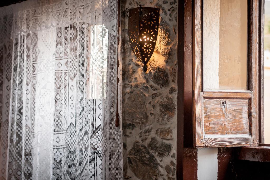 Ecoverode Hotel Emblematico Vegetariano Vegano Arona  Zewnętrze zdjęcie